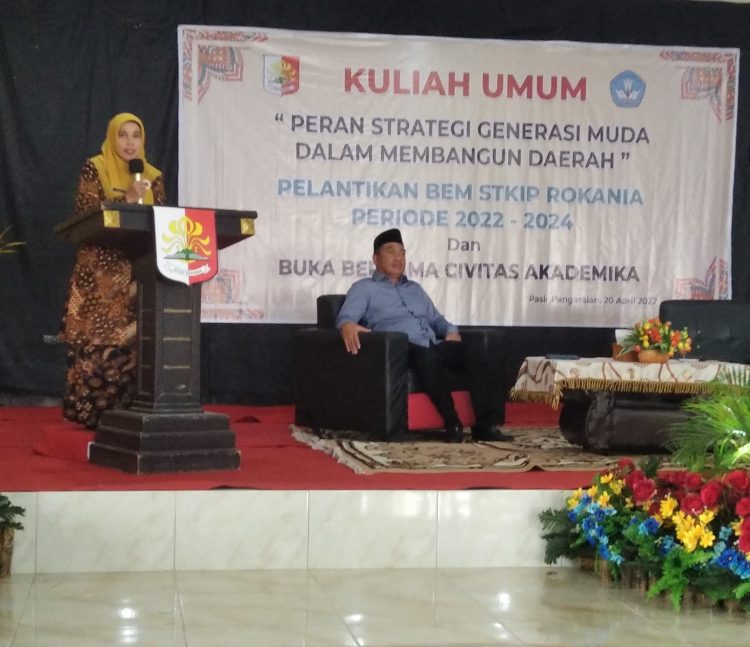Dr. Desmelati, M.Sc., dan H. Suparman