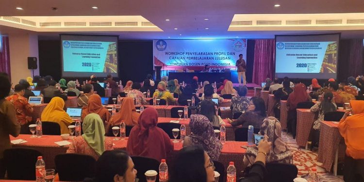 Suasana Pelatihan oleh HDPGSDI di Makassar