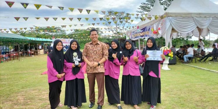 Peserta dari PGSD raih Juara III