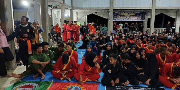 Peserta Silat