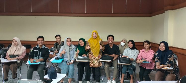 Desmelati dan Mahasiswa PA