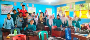 Siswa klas XII SMAN 1 Ujb