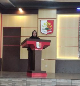 Dr Desmelati MSc menyampaikan kata sambutan (foto: rokania doc.)