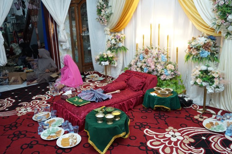 Malam Berinai