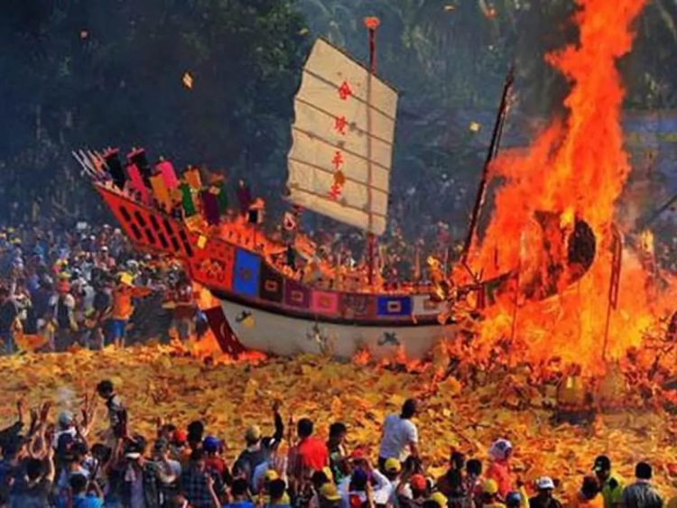Bakar Tongkang