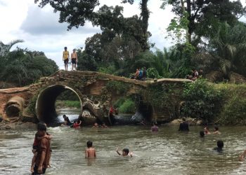 Wisata Gorong-gorong