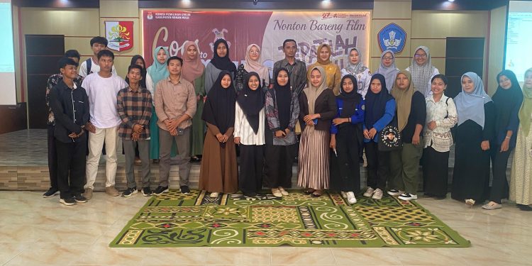 Seru, Nobar “Tepatilah Janji” KPU Goes To Campus Universitas Rokania!