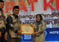 Universitas Rokania Raih Penghargaan Pelaporan PDDIKTI Ganjil 2024 Terbaik Ketiga pada Rapat Kerja LLDIKTI Wilayah XVII di Pekanbaru