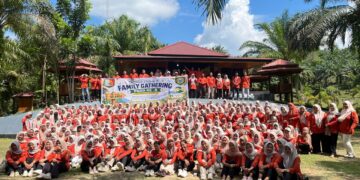 Family Gathering ke-8