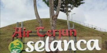 Pesona Air Terjun Selanca Lubuk Bendahara, Wisata Terpopuler Di Riau