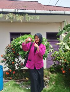 Irma, mahasiswa PBSI Rokania