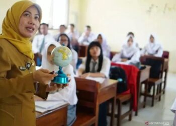 Isu Penghapusan Prodi Guru Viral: Apa Kata Pemerintah dan Akademisi?